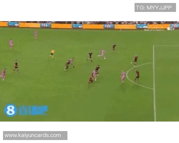 斯特拉斯堡逆转战局潘尼切利头球破门扳平比分展现实力