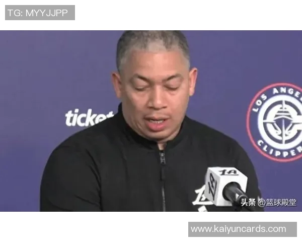 泰伦卢称赞首发球员首节表现出色展现良好比赛风格