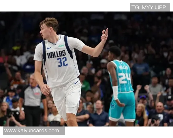 弗拉格与詹姆斯近期交手回顾曾与布莱斯的对决历程揭秘 弗拉格与詹姆斯近期交手回顾曾与布莱斯的对决历程揭秘